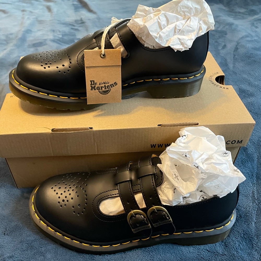 Dr. Martens Mary Jane shoes size 8